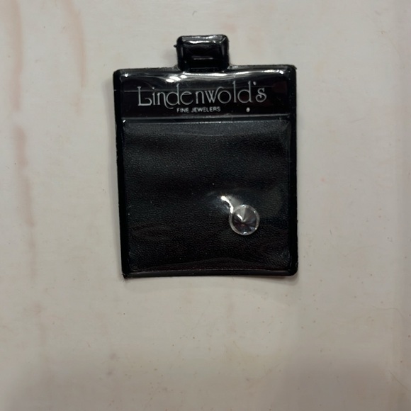 Pack of three Lindenwolds Fine Birth Stone Gems✨ - Picture 4 of 5